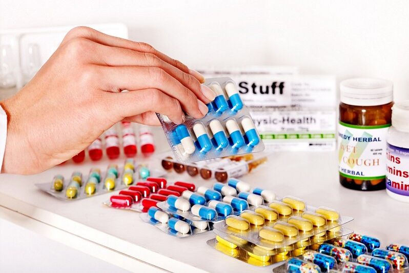 A doctor should prescribe drugs for the treatment of prostatitis